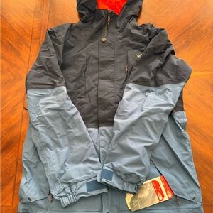 The North Face Men's Black and Blue Ski Jacket